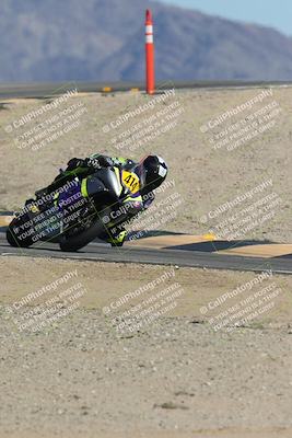 media/Oct-05-2025-CVMA (Sun) [[beeef4f201]]/Race 15-Amateur Formula Middleweight/